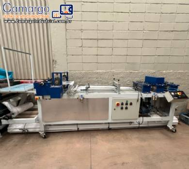 M�quina para fabrica��o de prop� sapatilha tnt descart�vel