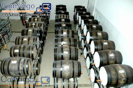 Empresa de pequeno porte para produ��o de cacha�a