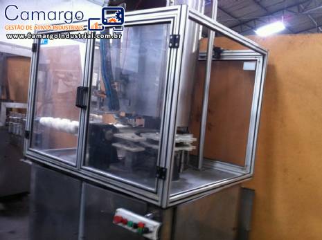 Rosqueador rotativo de tampas autom�tico com 10 cabe�otes