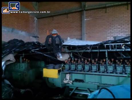Máquina para produção de Lã de Aço