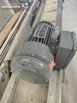 Motor SEW de 0,75 kw 1680 rpm  220/380/440V