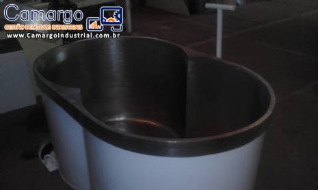 Carrinho para masseira Carrinho para masseira