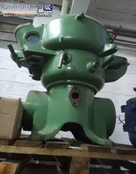 Centrífuga separadora para purificação de óleos industriais Westfalia 7.300 litros / hora Centrífuga separadora para purificação de óleos industriais Westfalia 7.300 litros / hora