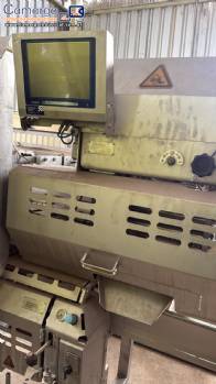 Filetadora de peito de frango Marel Stork AMF Filetadora de peito de frango Marel Stork AMF