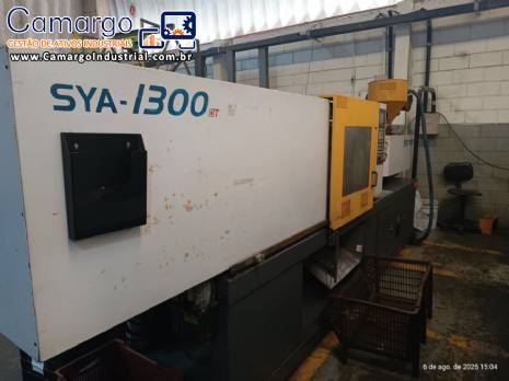 Injetora de plástico Sinitron 130 toneladas Injetora de plástico Sinitron 130 toneladas