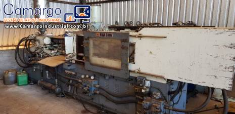 Injetora de plásticos HWA CHIN Injetora de plásticos HWA CHIN