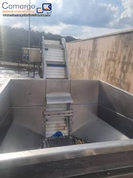Linha de batata frita palha, extra fina e ondulada por batelada até 1000 kg por hora Linha de batata frita palha, extra fina e ondulada por batelada até 1000 kg por hora